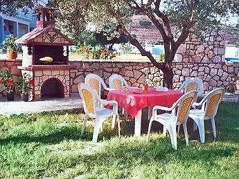 Aparthotel Elea And 2*